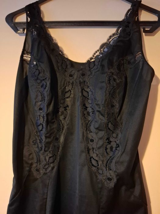 Combinação em Preto com Renda