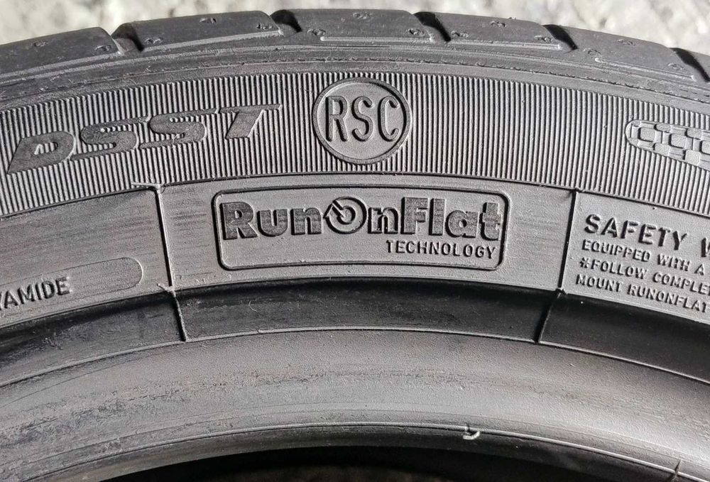 Шини літні R17 225/50 Dunlop SP Sport Maxx TT Run Flat