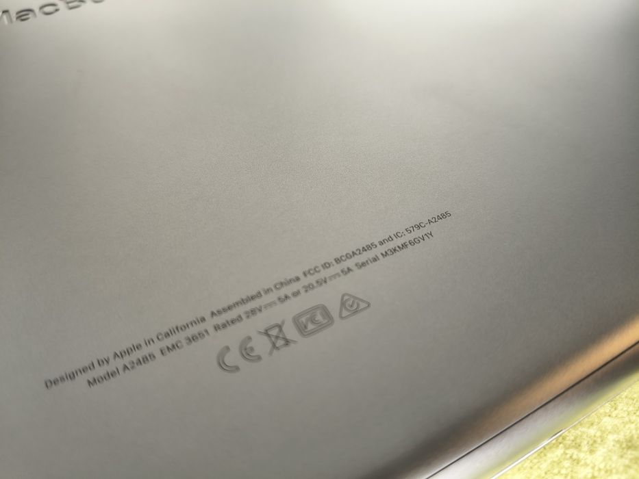 Macbook Pro, M1 Pro, 16", 32 RAM, 512 Gb SSD