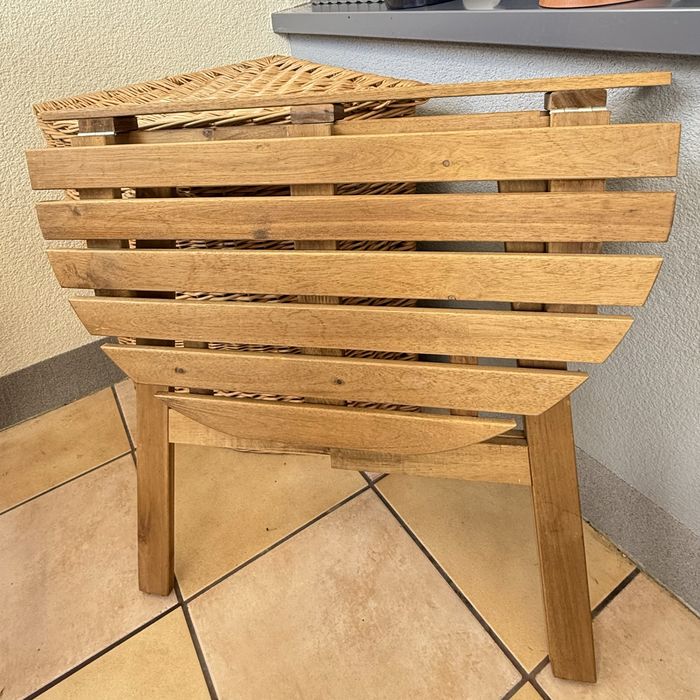 Drewniany skladany stolik ikea półokrągły na balkon taras askholmen