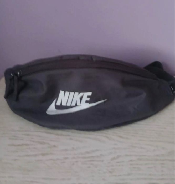 Сумка-бананка Nike чоловіча