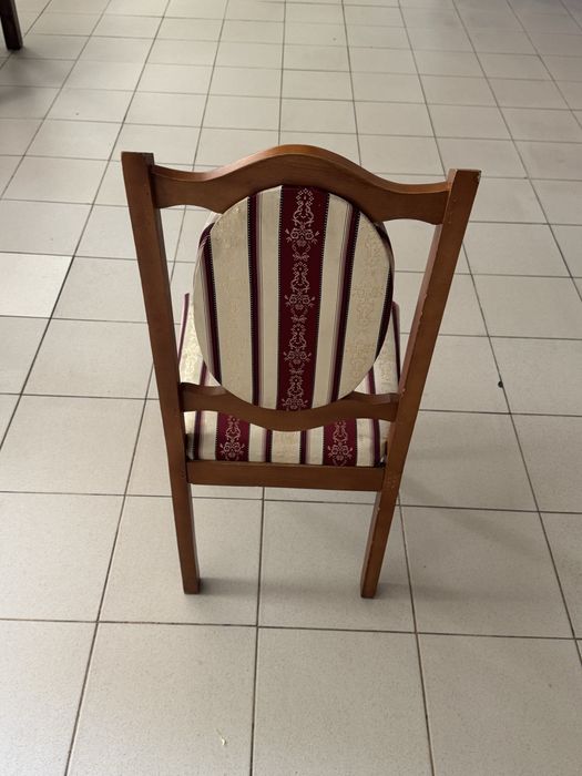 Продам стільці для кафе ресторану бу