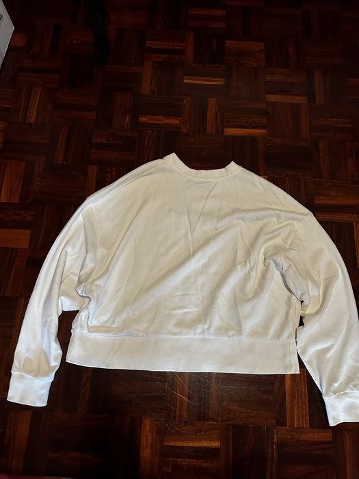 Camisola branca larga de rapariga