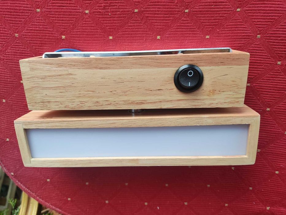 Kinkiet Lampa LED nad Lustro Obraz Lampka ścienna na ścianę drewniana