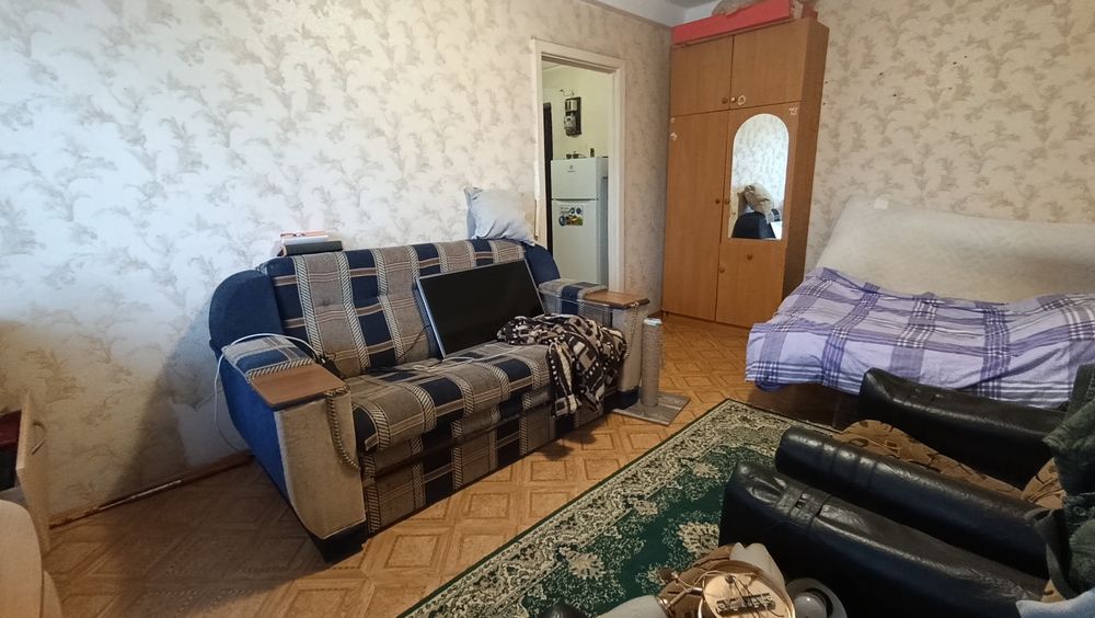 Продам однокімнатну квартиру на Черемхах