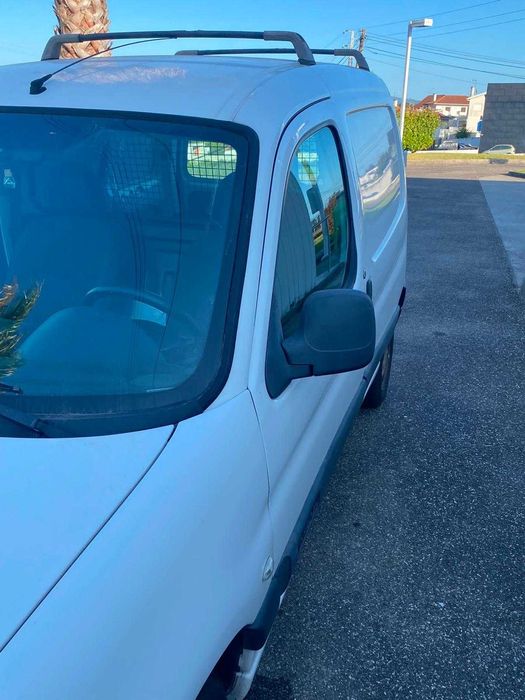 Topíssima Carrinha branca Citroen Berlingo
