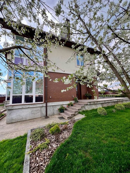 Продається будинок в с. Смиківці