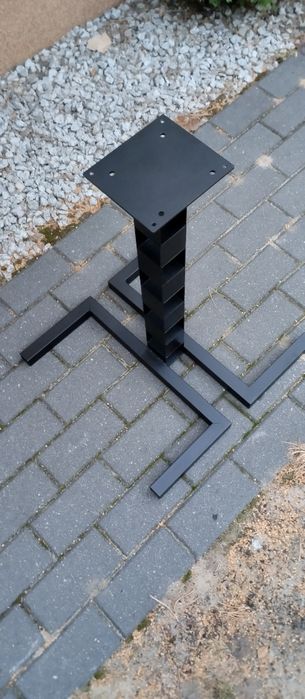 Stelaż do stolika