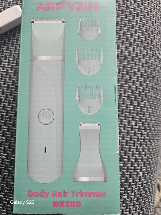 depilator zielony i srebrny