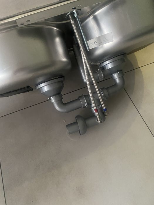 Zlew dwukomorowy Franke