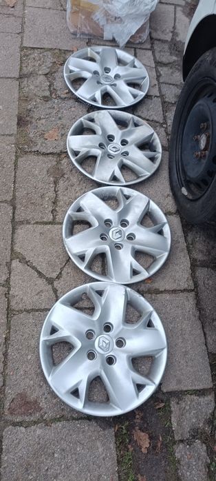 Kołpaki renault 16" zestaw 4 sztuk oryginał.