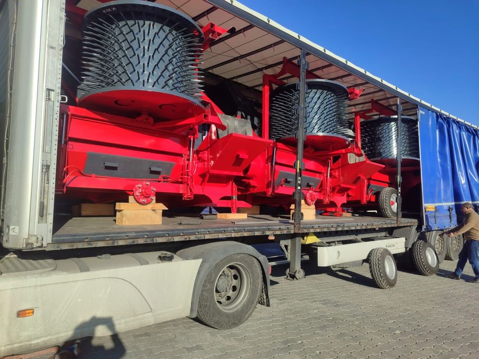 Kombajn do zbioru pestki dyni - KARADAS