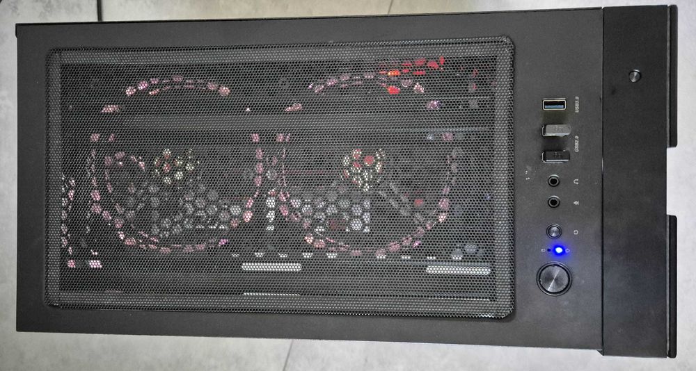 Komputer do GIER Ryzen 5 / 32 GB / RX580 8GB / 1 TB / Win 10 Pro