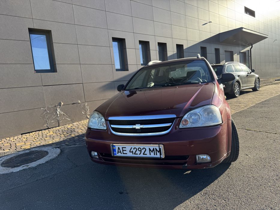 CHEVROLET LACETTl  1.8 универсал