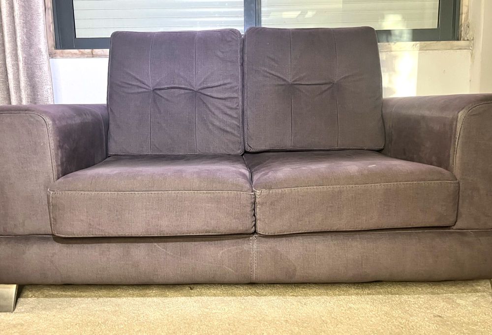 Sofá de 3 lugares em bom estado