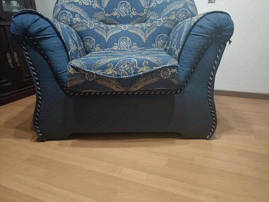 Conjunto de 3 sofás.