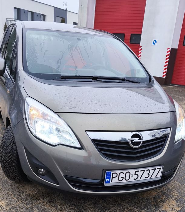 Opel Meriva B.    1,7 CDTI