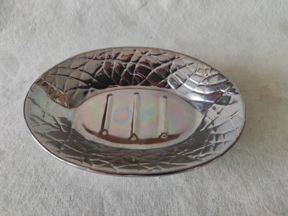 Mydelniczka ceramiczna Black Red White srebrna