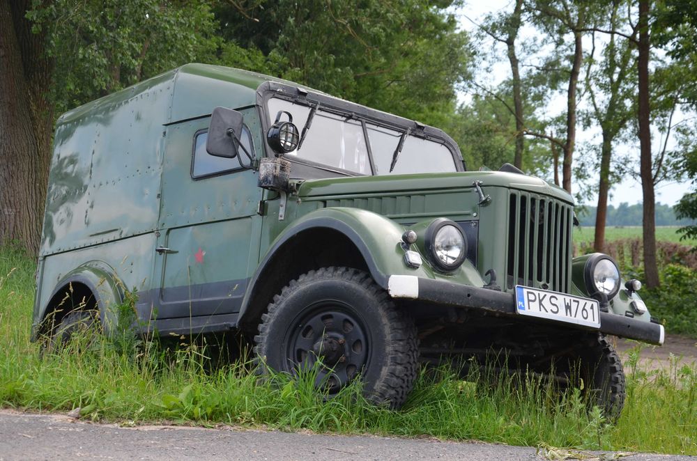 GAZ 69 M radiostacja