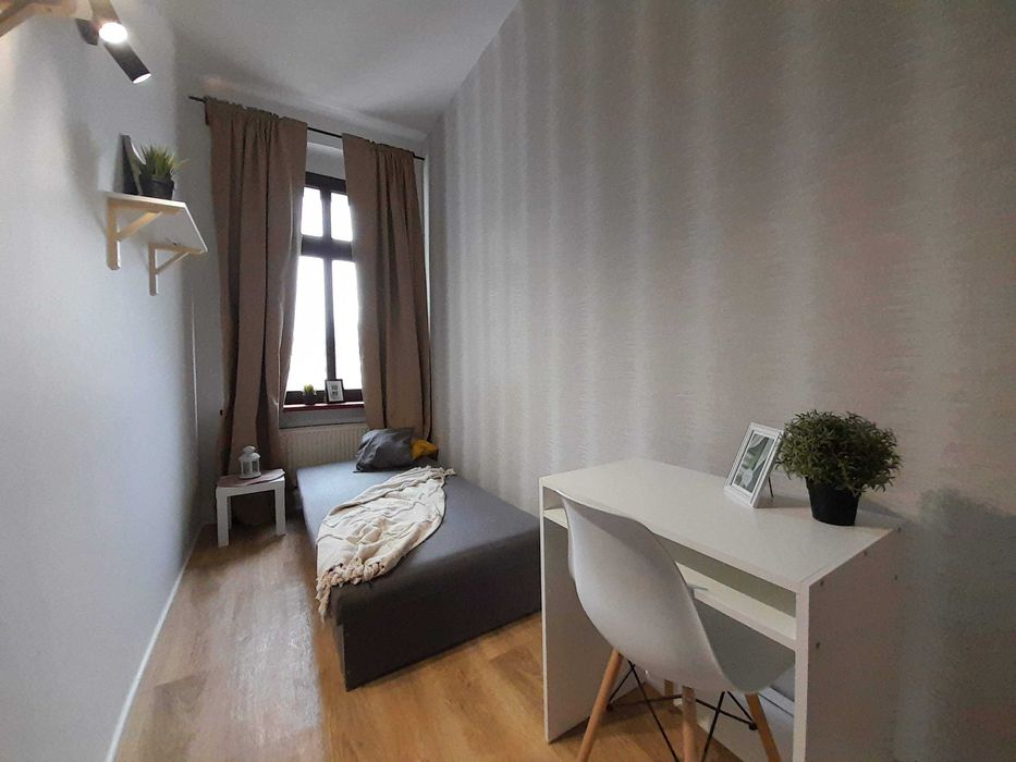 Jasny pokój w samym centrum! Gdańska 32