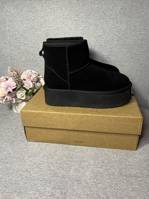 Уги жіночі Ugg натуральні матеріали