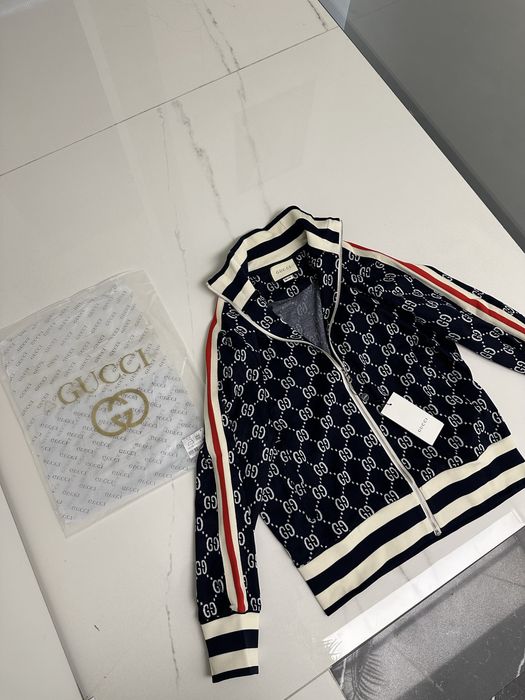 Кофта Gucci.  Костюм Gucci GG Monogram/ Спортивная кофта гуччи синяя