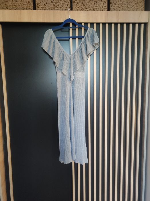 sukienka srebrna midi