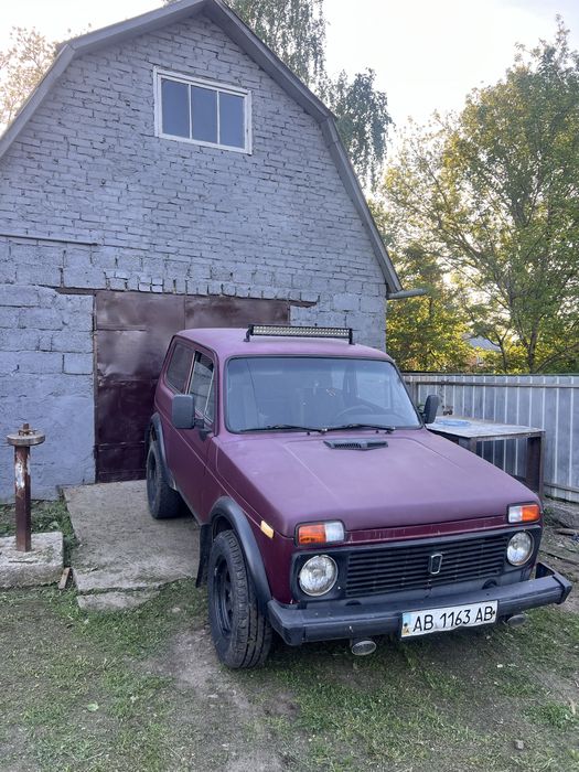 Нива 2121 гарний стан