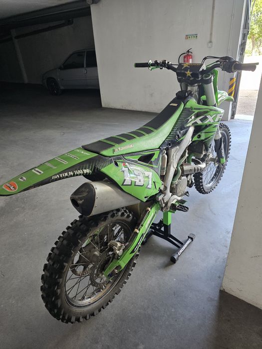 Kawasaki 250 2014 com equipamento (venda à parte) e acessórios