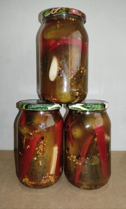 5x Ogórki kiszone na ostro z papryczkami chili 900 ml + gratis
