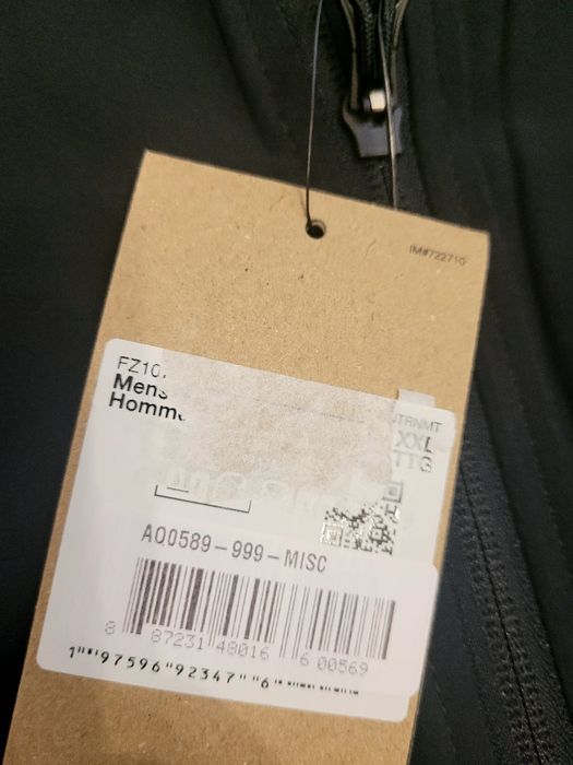 Ветровка NIKE Unlimited SWOOSH нова original