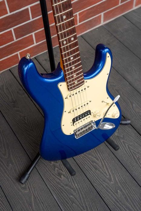 Гітара Fender Stratocaster American Ultra Blue