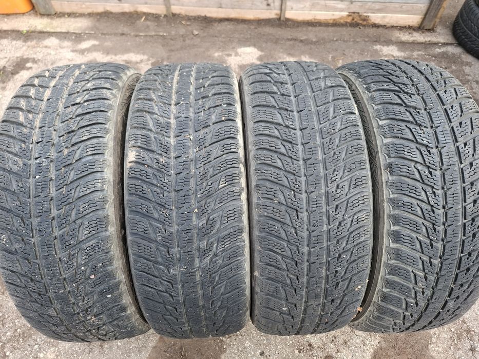 Opony zimowe [4 sztuki] 225/60 R17 NOKIAN