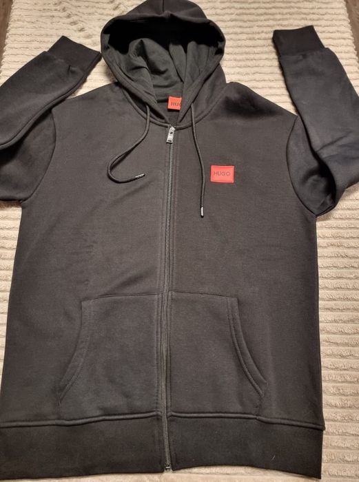 Bluza XXL zapinana na zamek