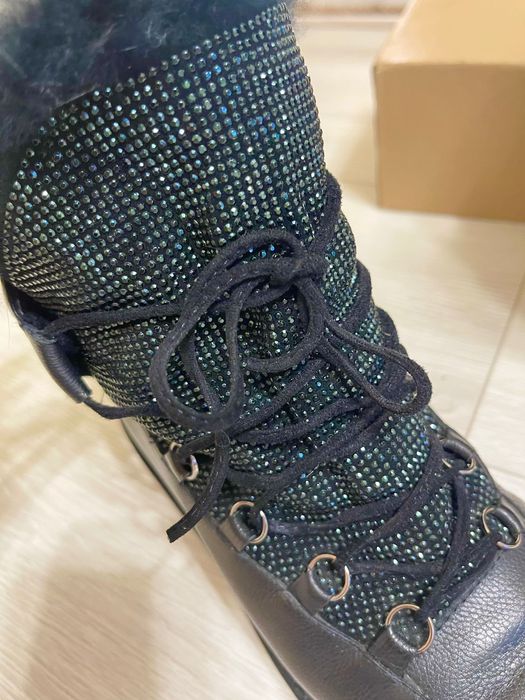 Ботинки,сапоги,сапожки,кроссовки.