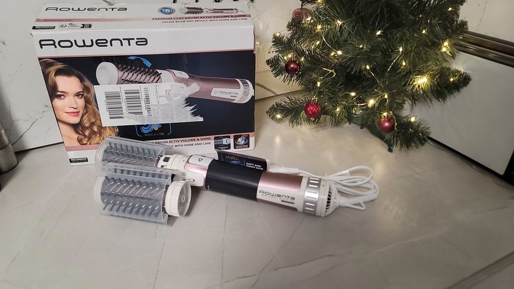 Фен-щітка Rowenta