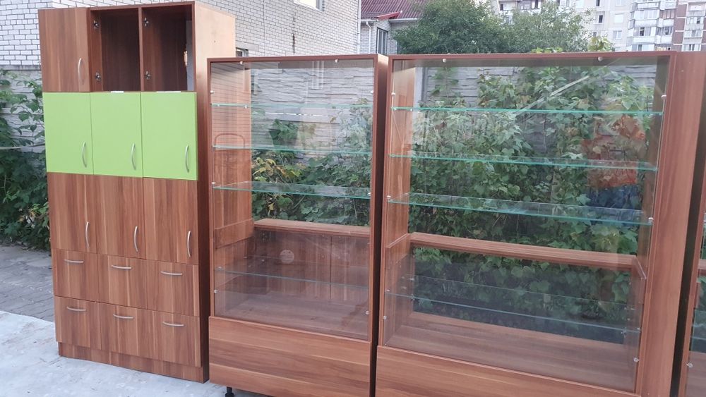 Продам шкаф много ячеек