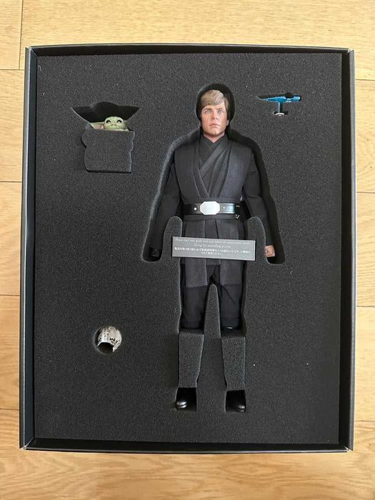 Figura Hot Toys Star Wars Luke Skywalker & Grogu DX22 Special Edition