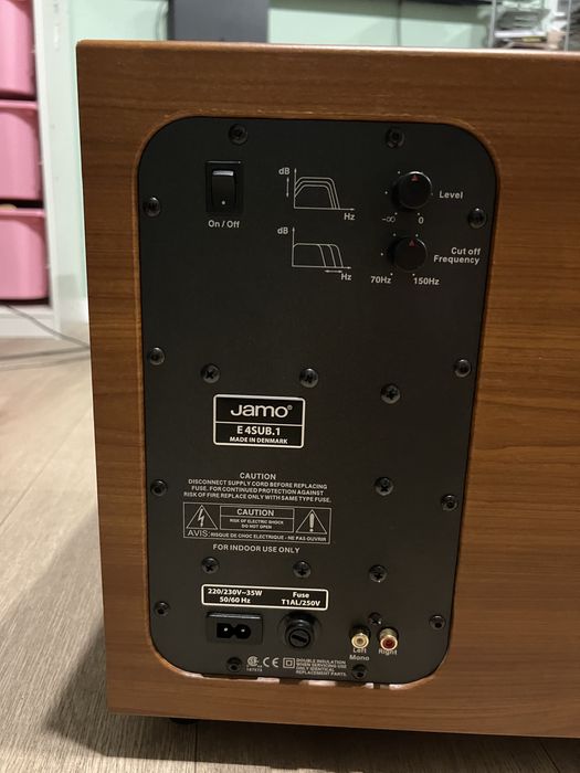 Subwoofer aktywny JAMO Sub e4 solidne uderzenie  jak nowy