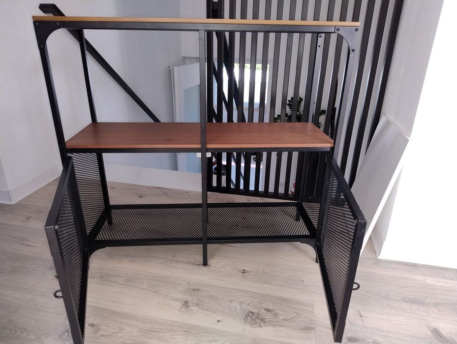 Regał czarny Ikea