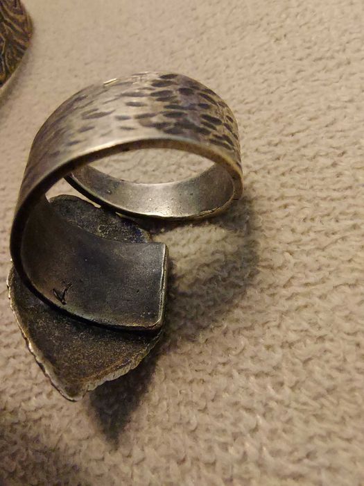 Pierscionek regulowany bursztyn biedronka czerwony