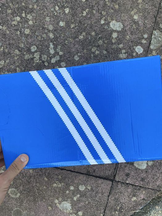 Adidas Spezial novos
