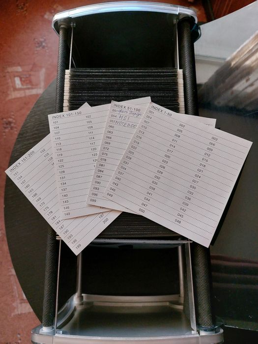 Кейс-органайзер для CD дисків