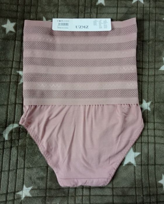 Трусики від 42 до 50 розміру.