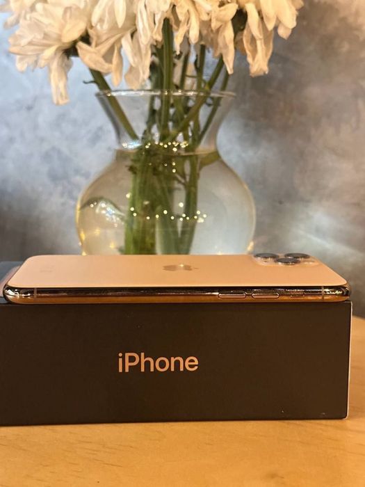 iPhone 11 pro AKB 74  64gb