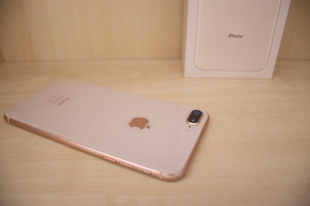 iPhone 8 PLUS IDEALNY 64 GB Gold Bateria 100 %