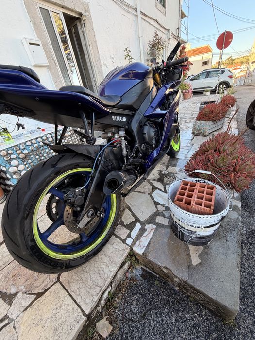 Yamaha r6 2008.
