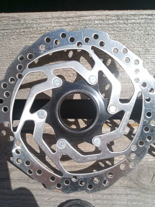 Discos Shimano 160mm centerlock