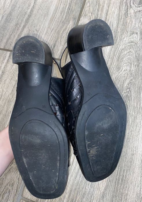 Skórzane sandały bez pięty Krisbal r. 38