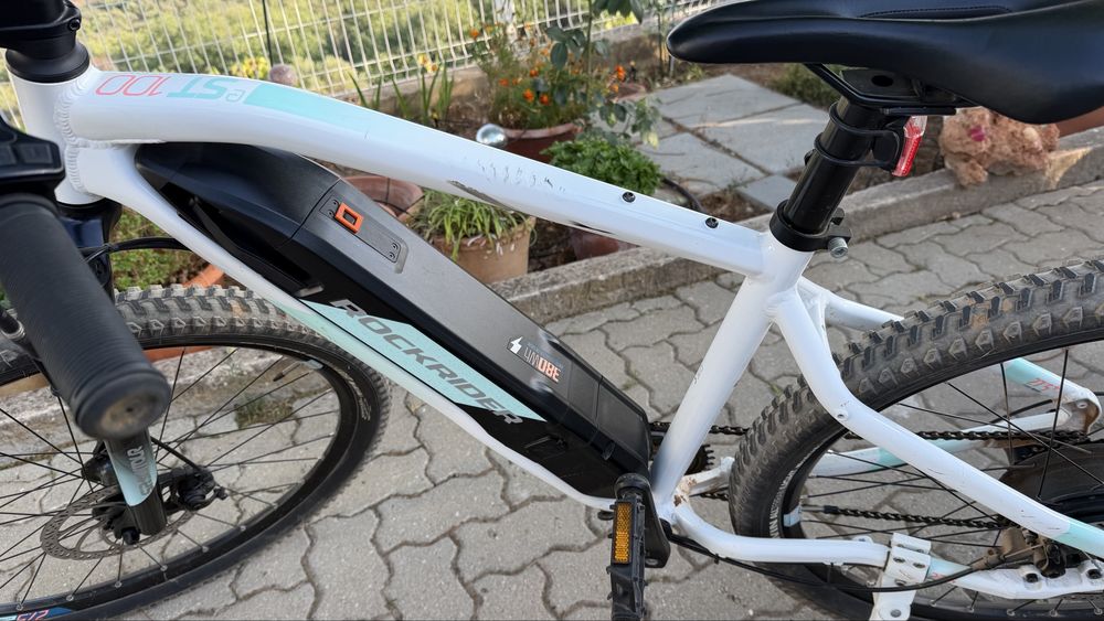 Bicicleta electica BTT mulher